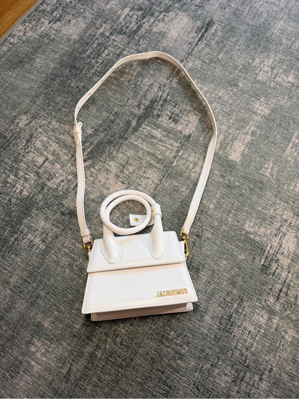 Jacquemus White Le Chiquito Mini Top-Handle Leather Bag - Picture 8 of 9